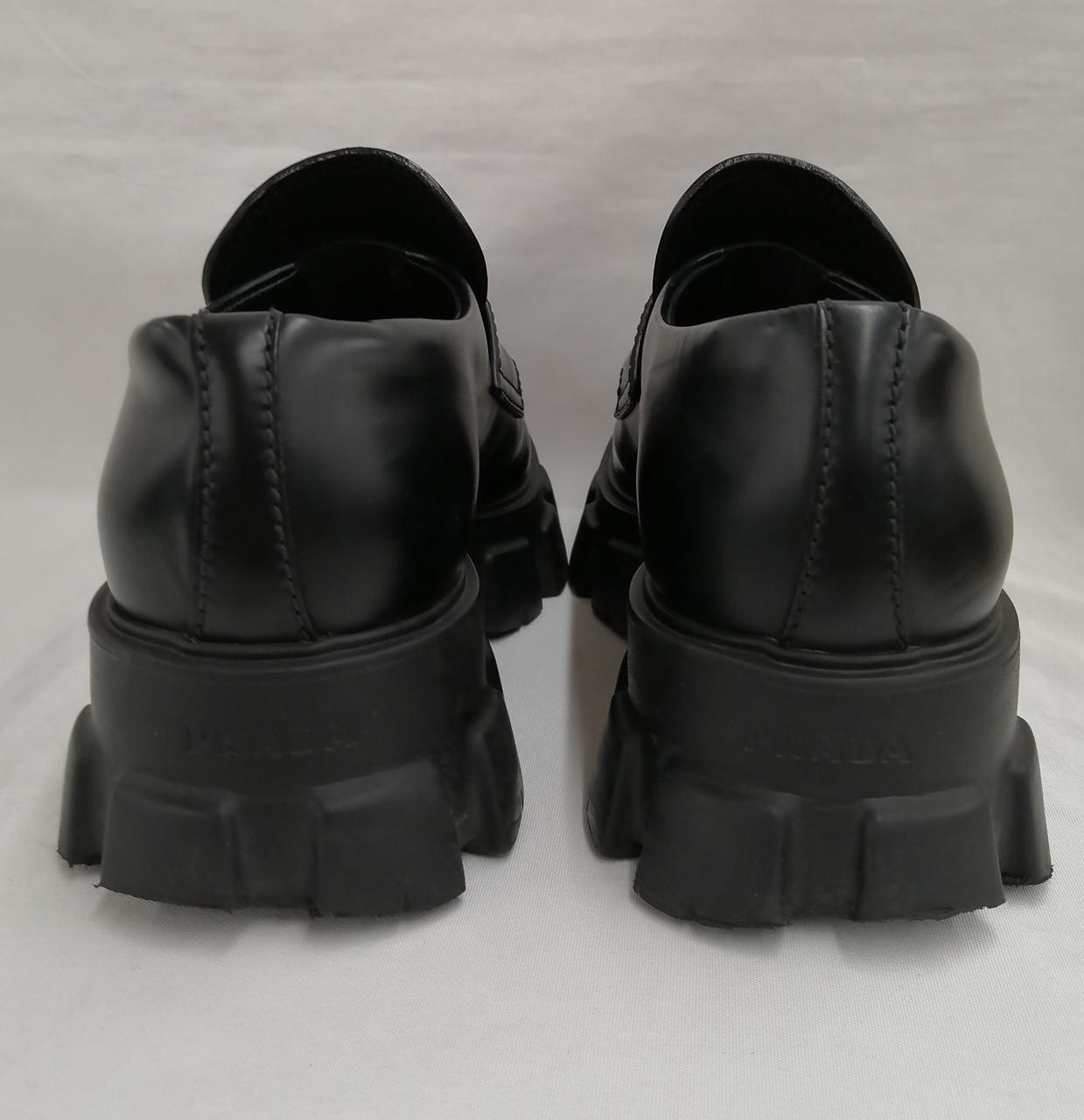 スレ・汚れ・ソールすり減りあり