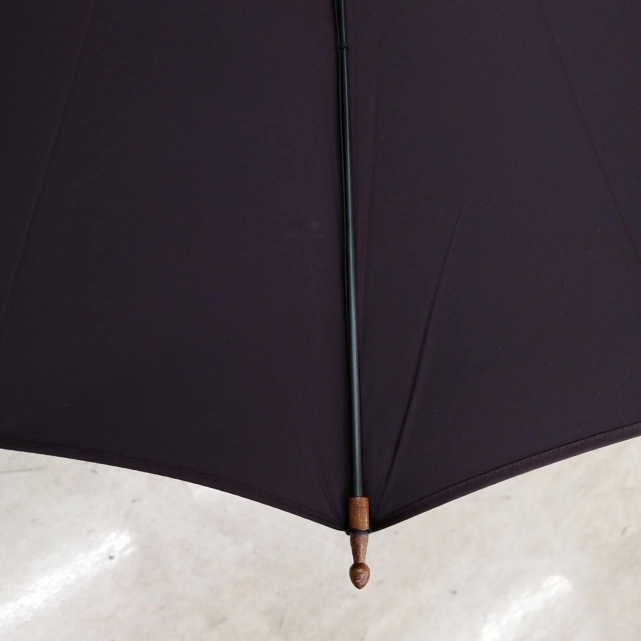 内側変色・汚れあり