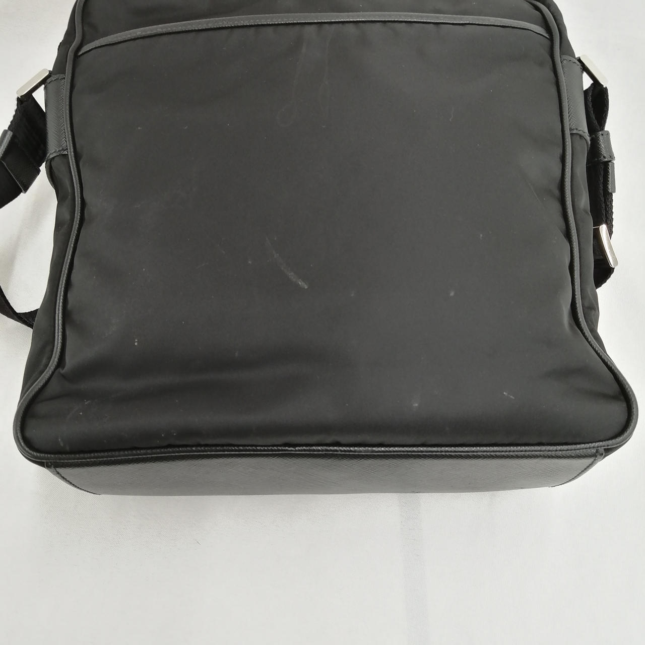 キズ・汚れ・破れあり