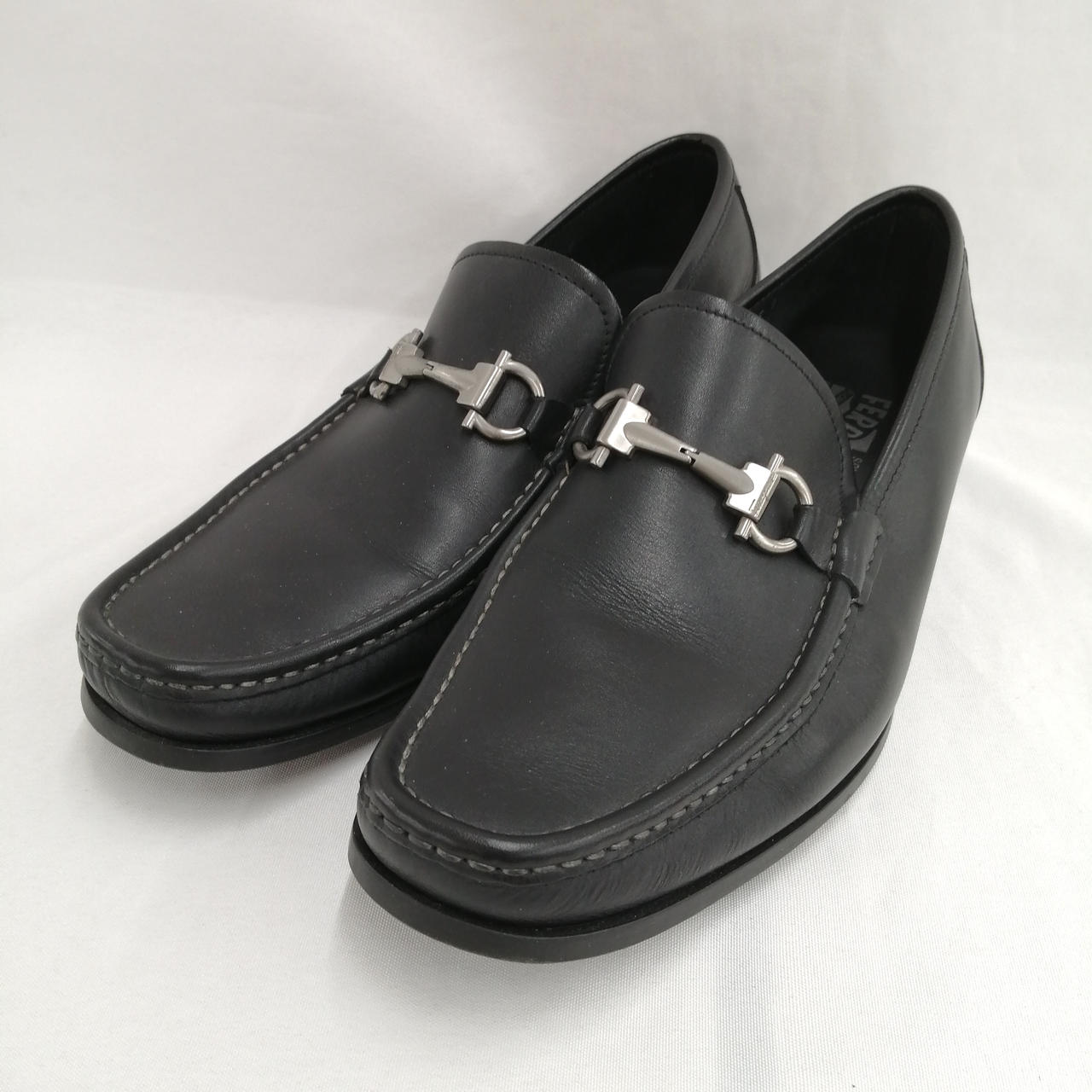 履き皺・キズ・汚れあり