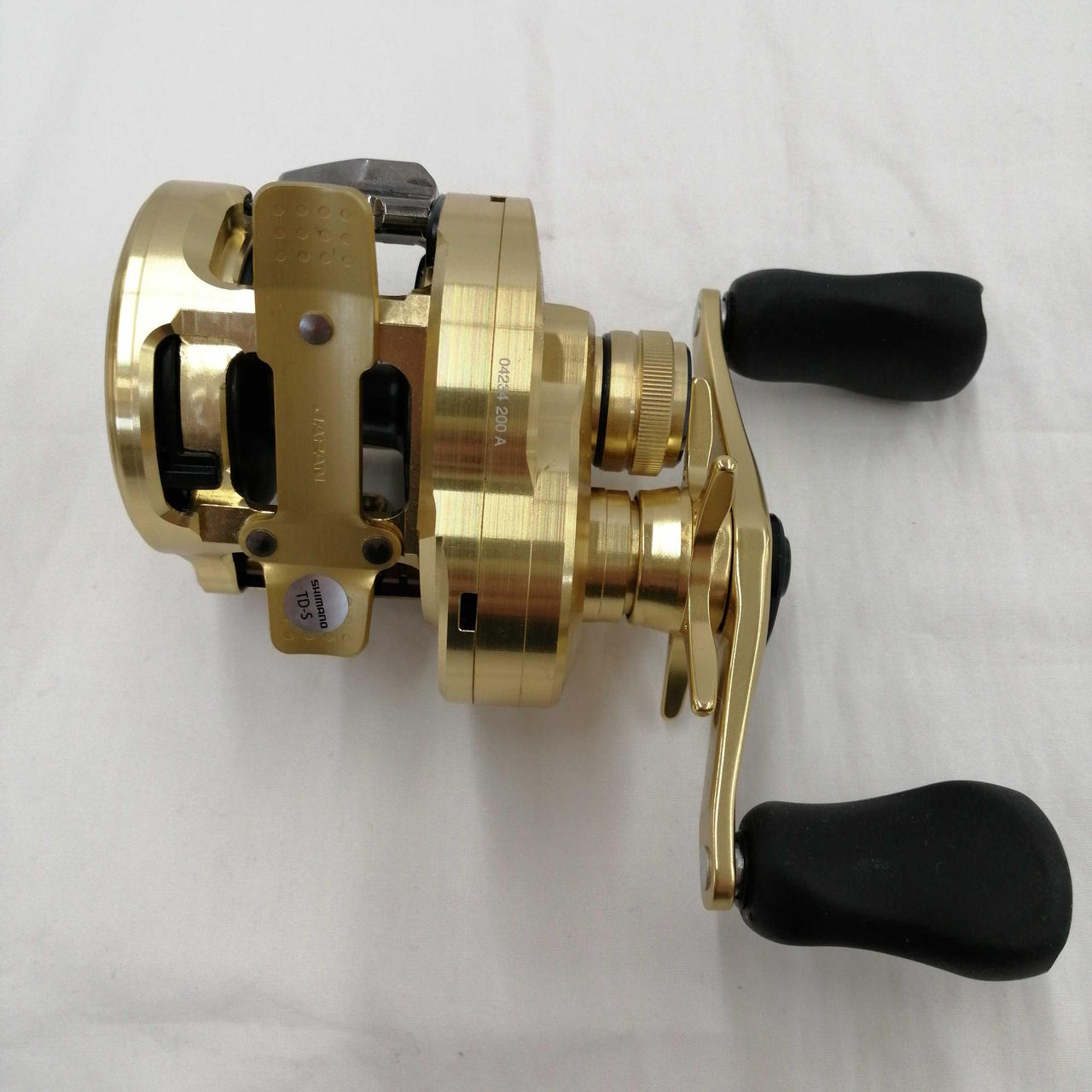シマノ(SHIMANO)|カルカッタ コンクエスト200|HARDOFFオフモール