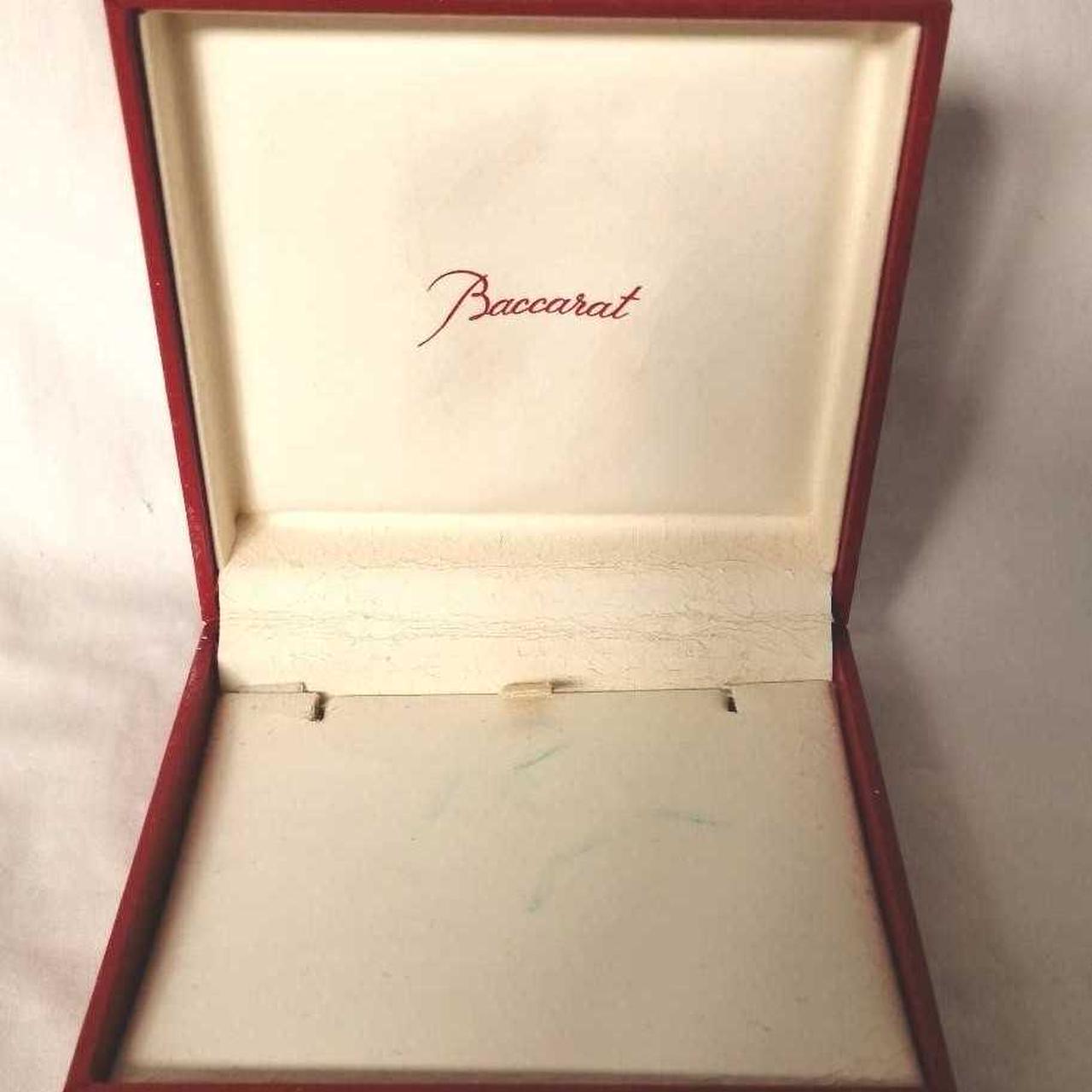 青い汚れあり。