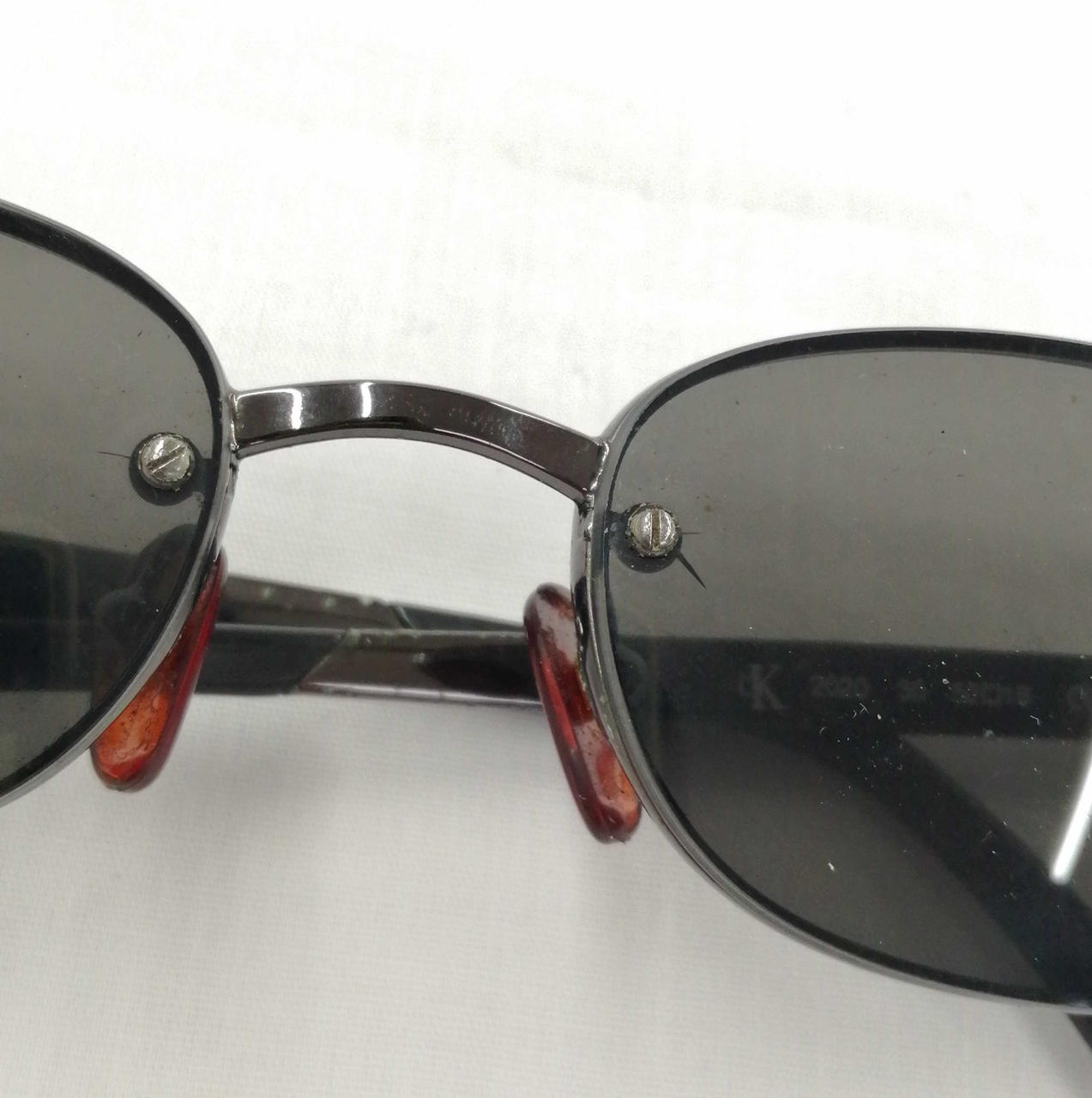 ブリッジ周辺傷あり