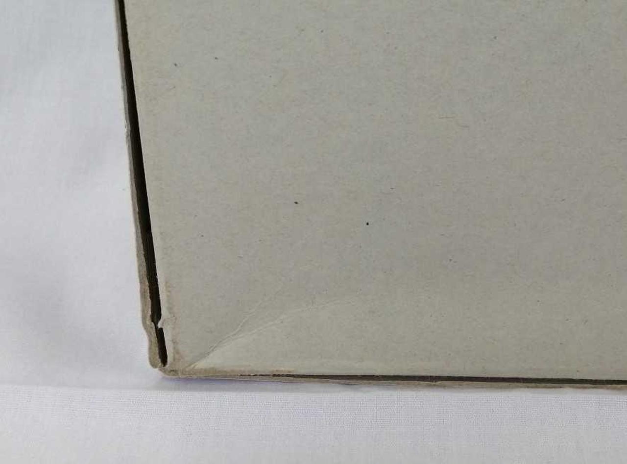 ヘコミあります