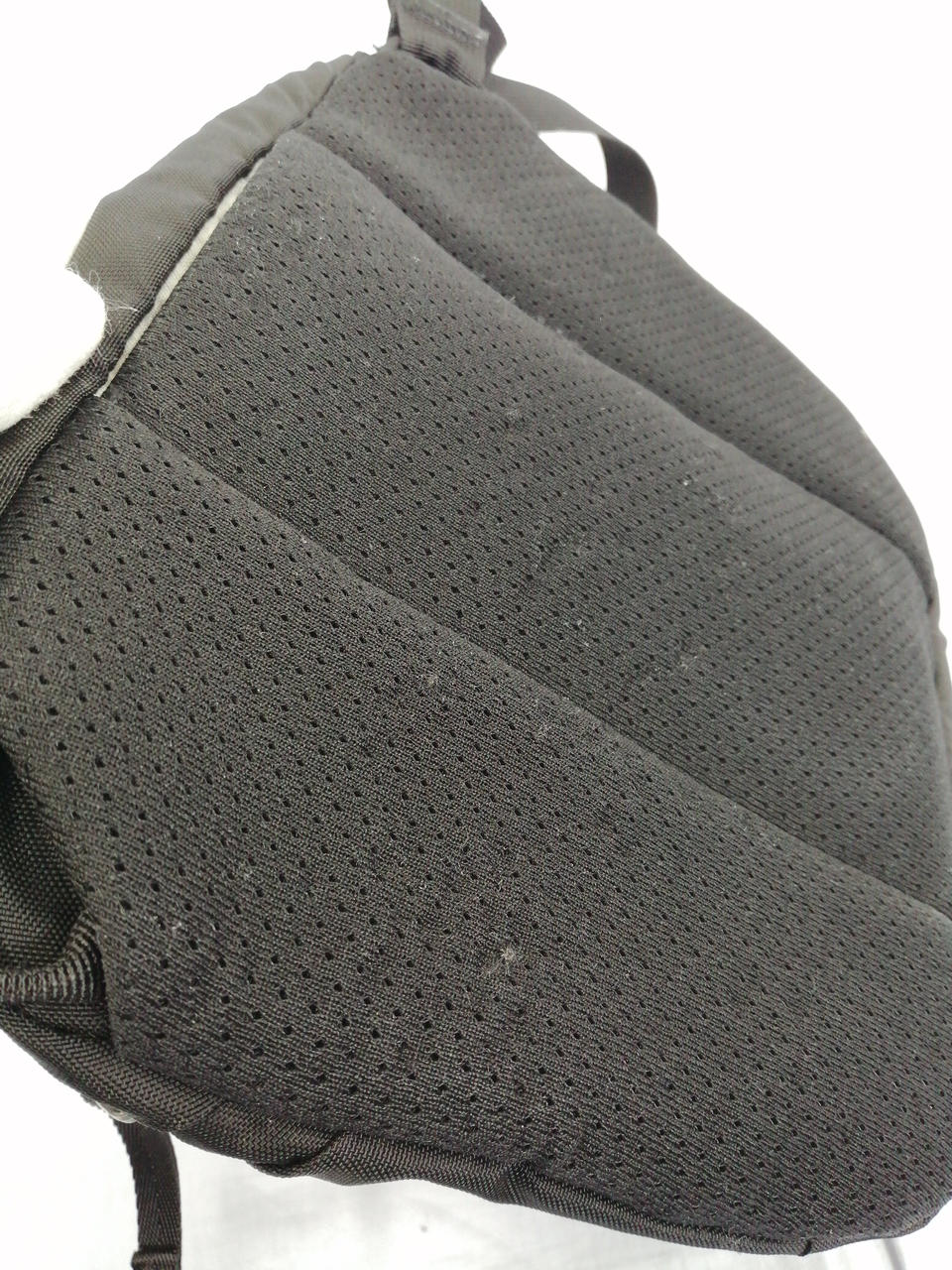 少し毛羽立ちあります