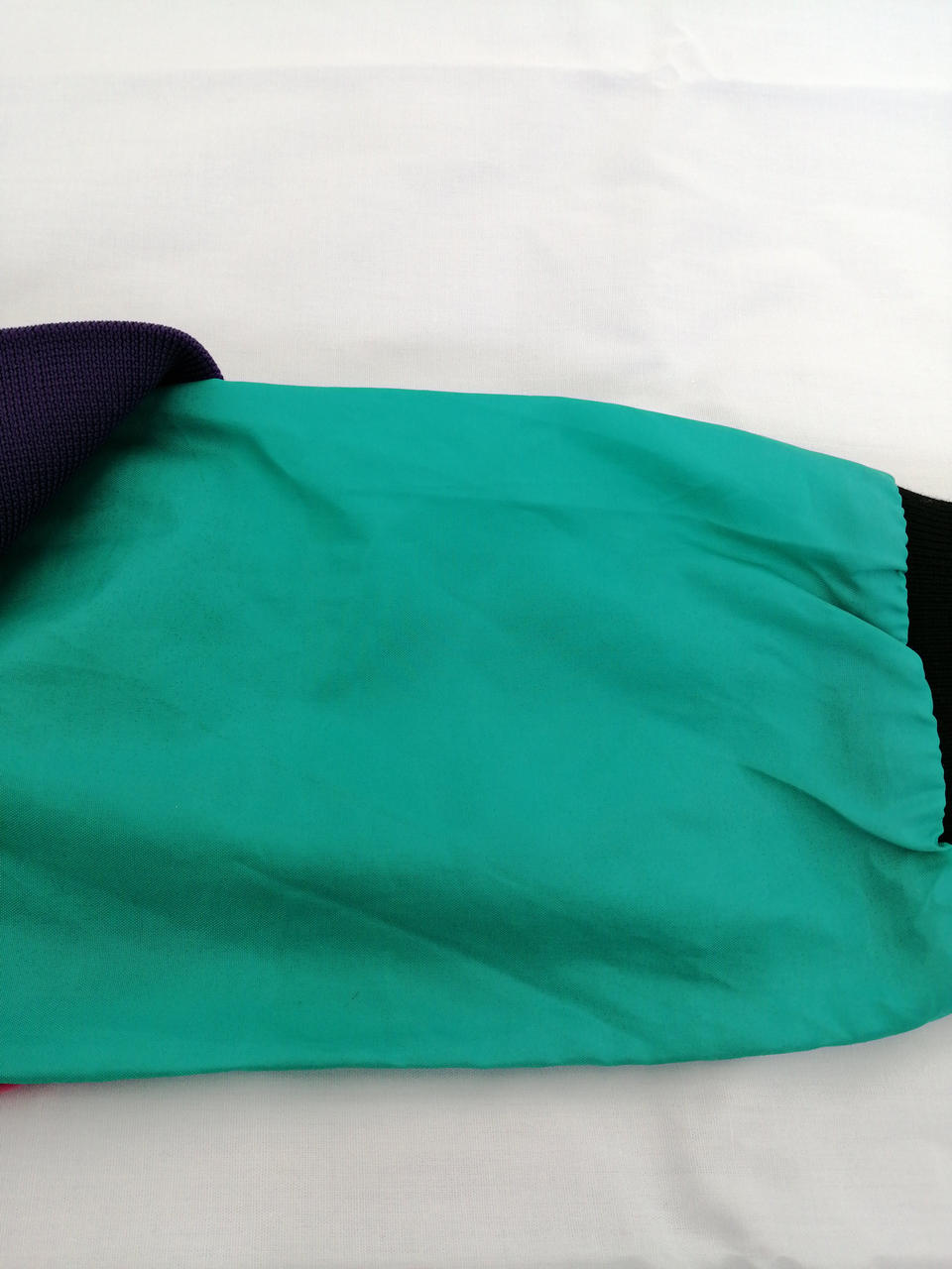 袖口、劣化あり