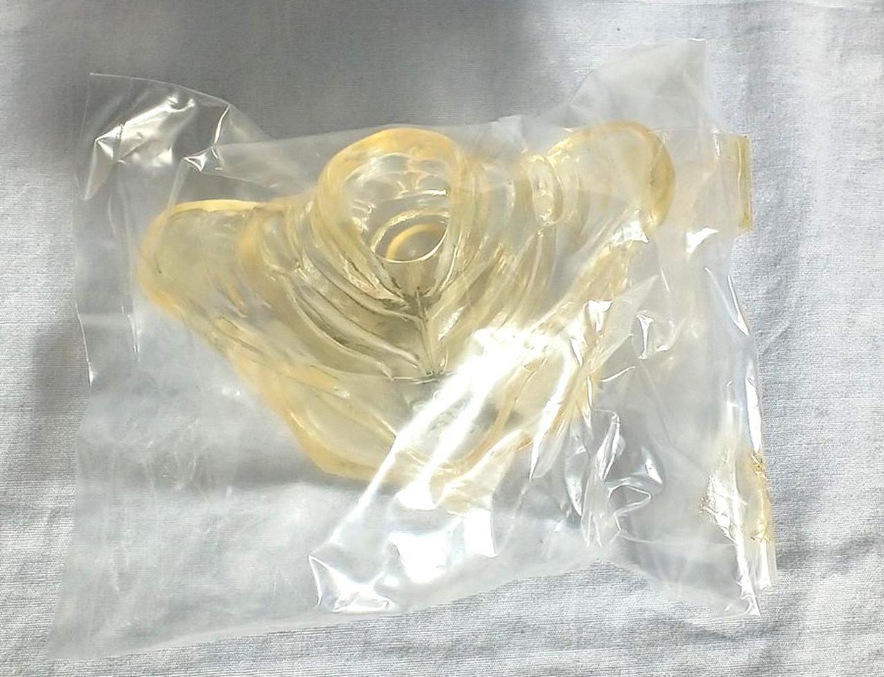 変色しています