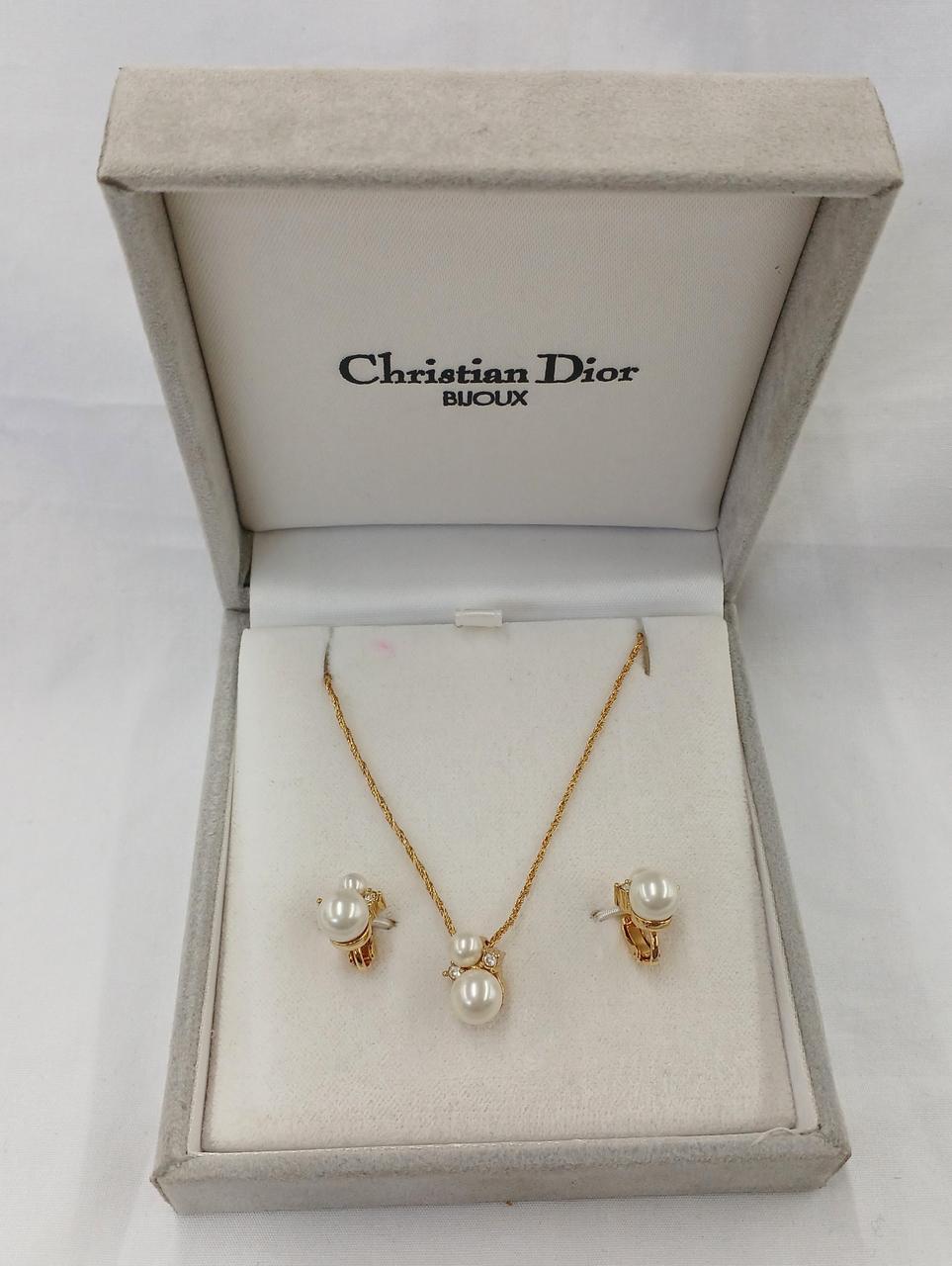□Christian Dior ディオール ロゴネックレス&イヤリングセット 楽天市場】Christian Dior イヤリング（ネックレス・ペンダント