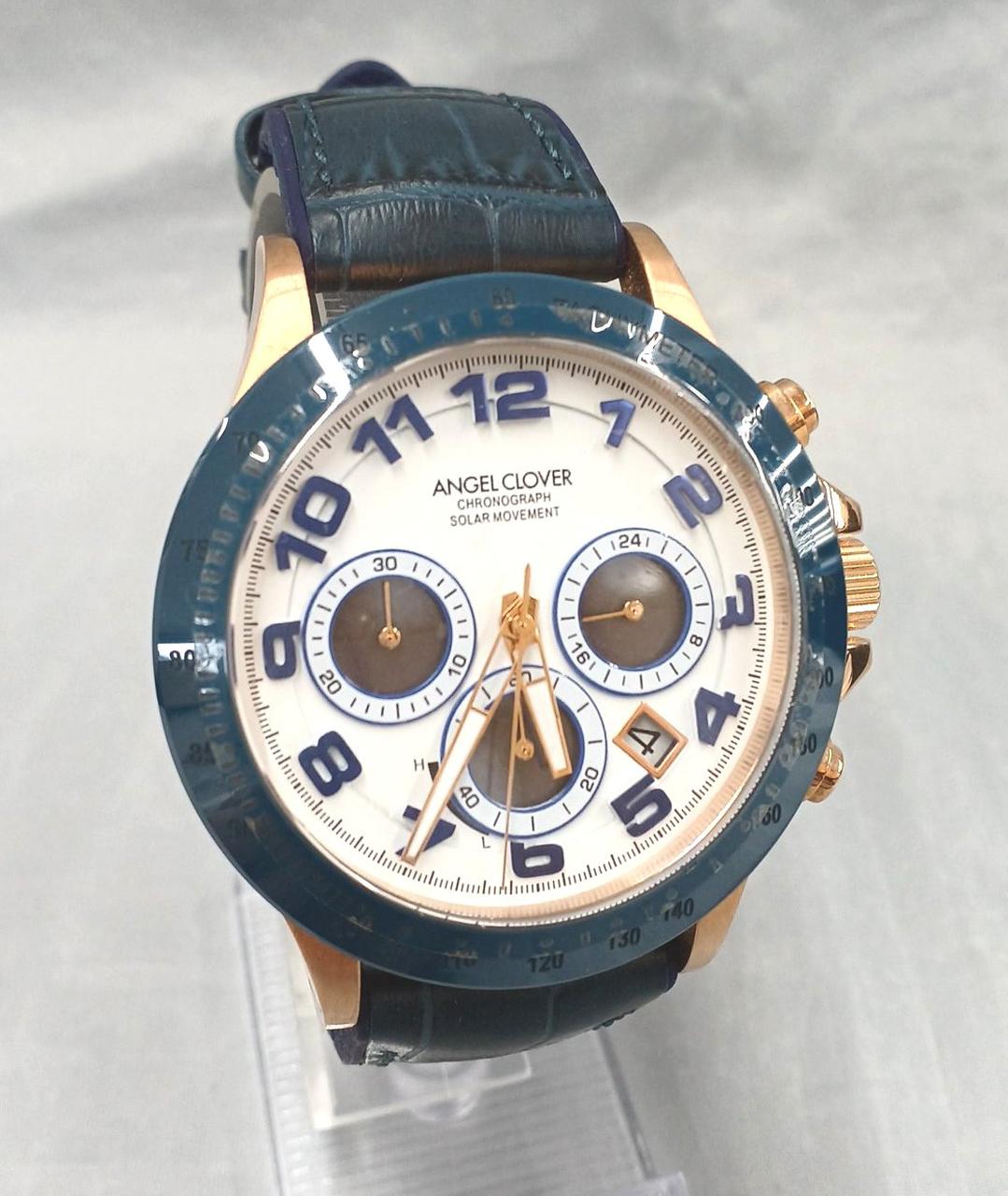 フェイスには、保護フィルム貼ってあります