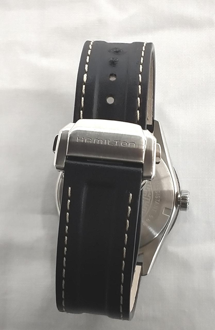 ベルト穴細工あり