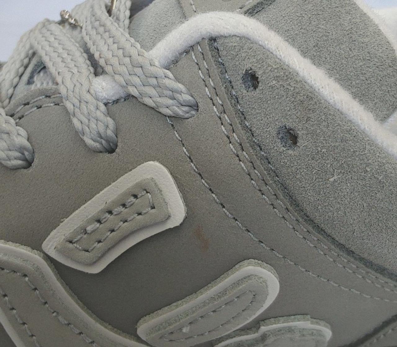 茶色い汚れ有り