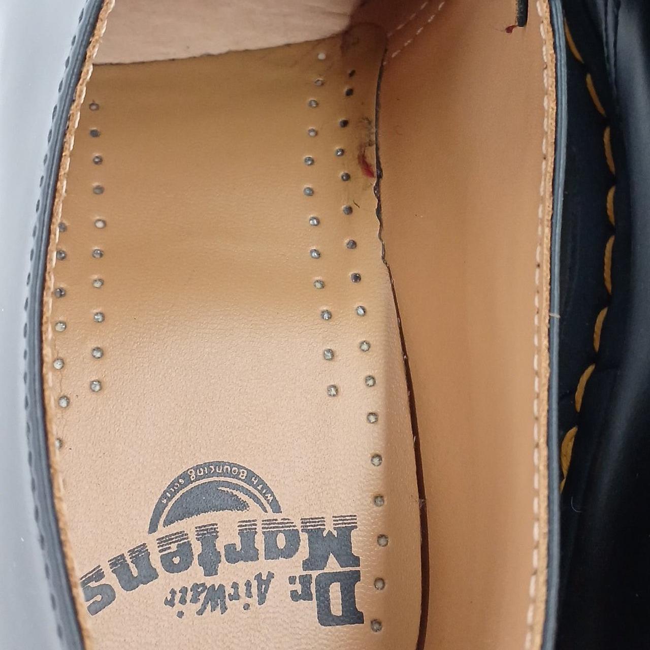 少し毛羽立ちあり