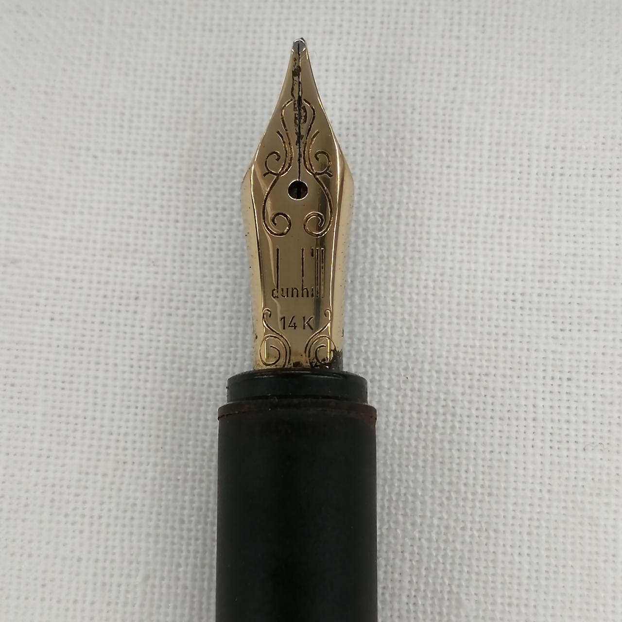 現状品 ダンヒル 18K 750 万年筆 詳細ページ | 万年筆 ボールペンなど高級筆記具の販売・買取
