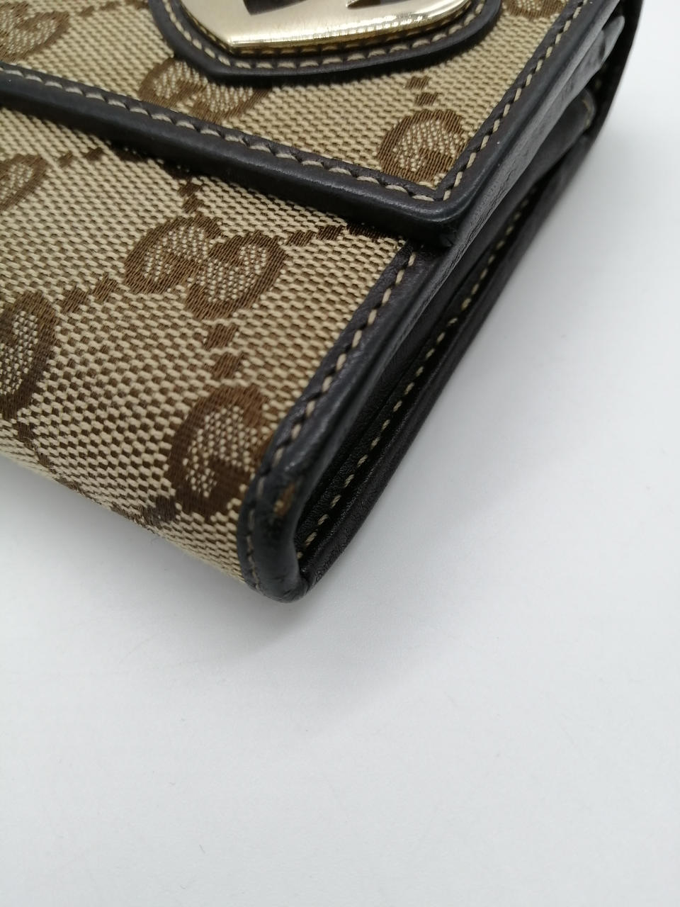 角スレあります。