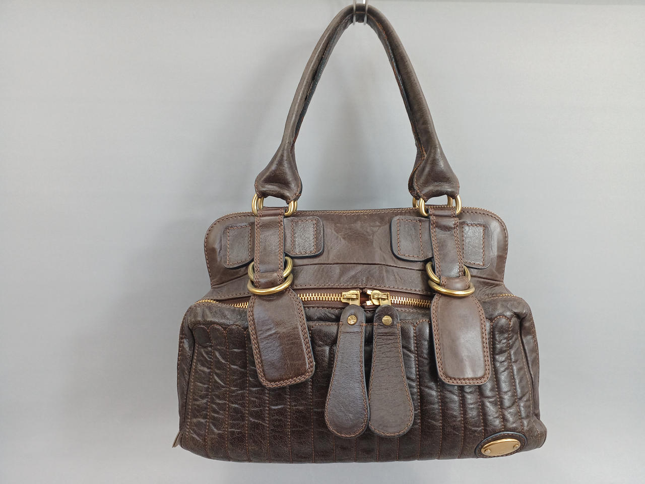 全体的に型崩れあります。