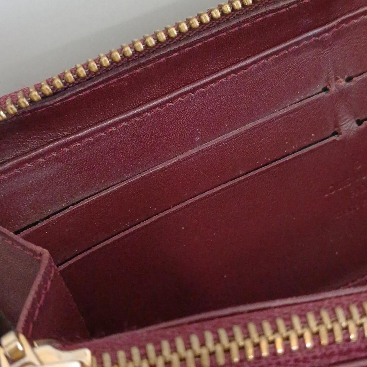 細かいヨゴレが多いです。