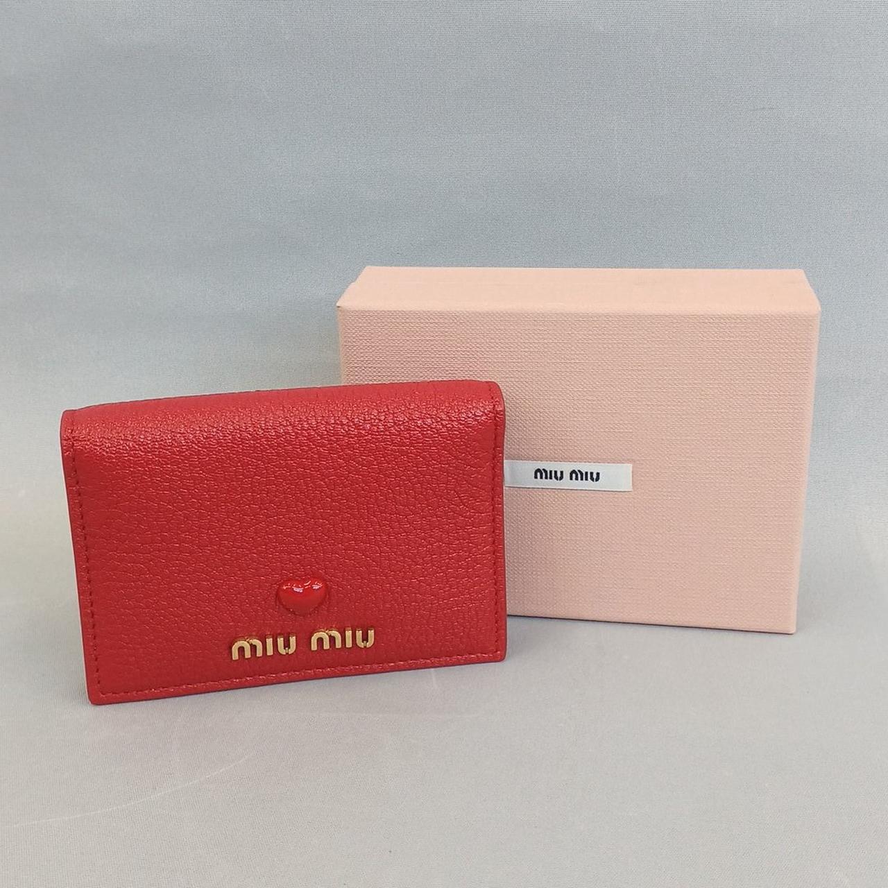 MIUMIU 型番：マドラスラブ　5MC945 カードケース