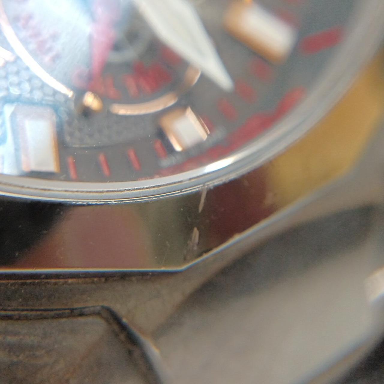 ケースキズあり