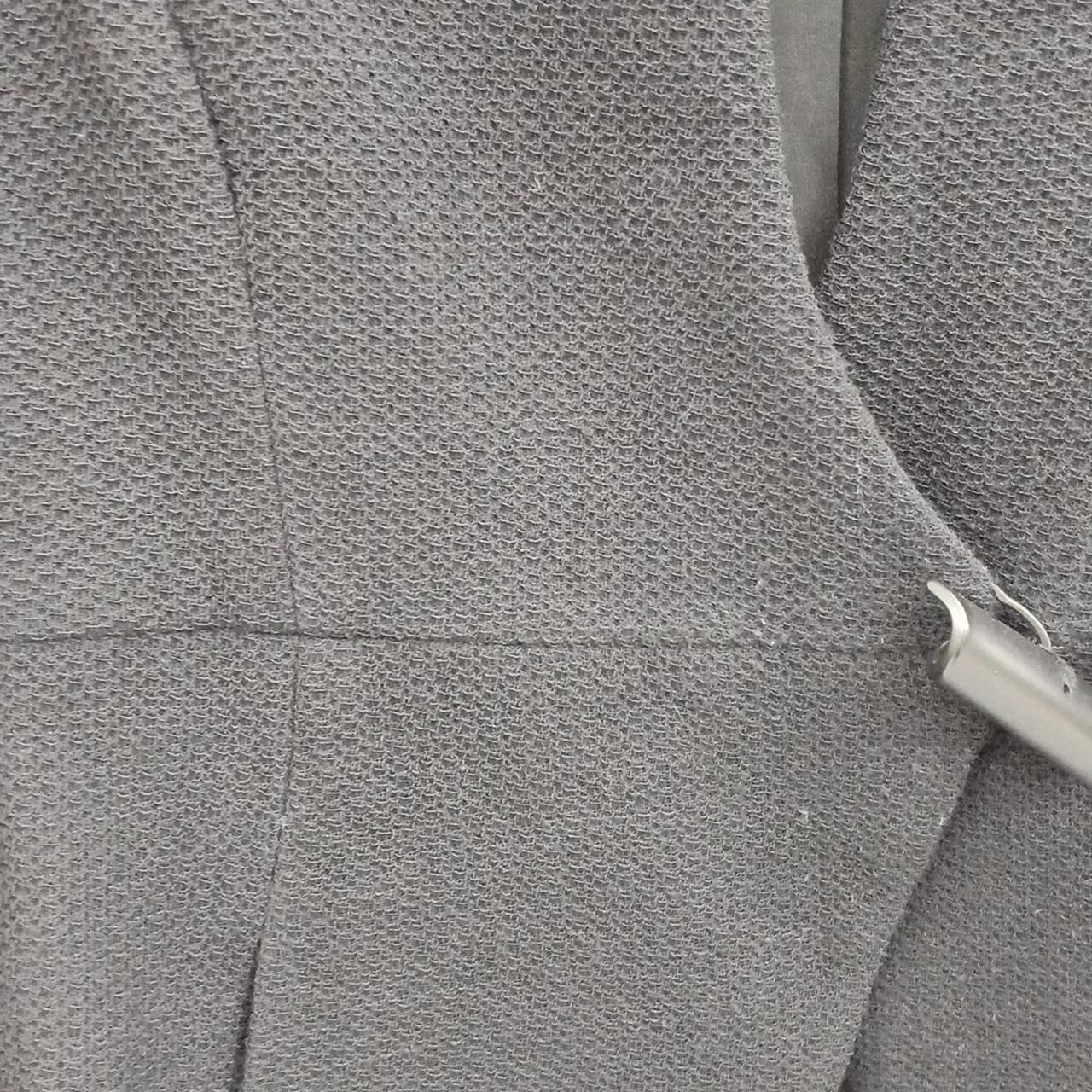 全体的に毛羽立ちあります。