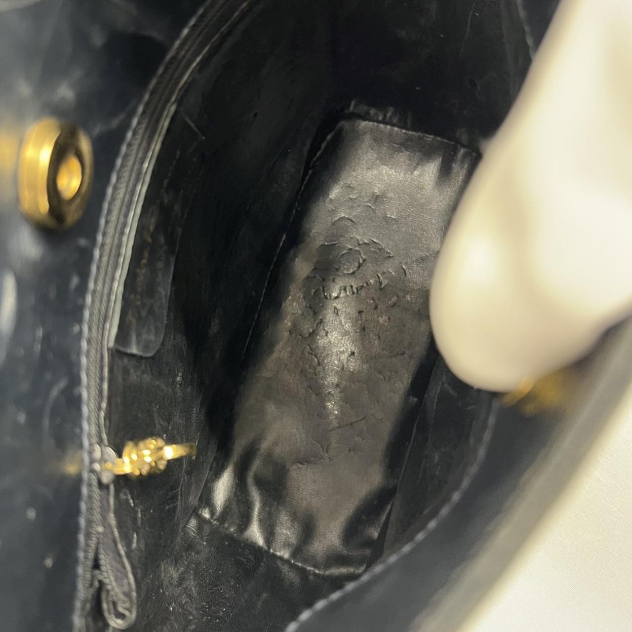 内側もイタミ多いです。