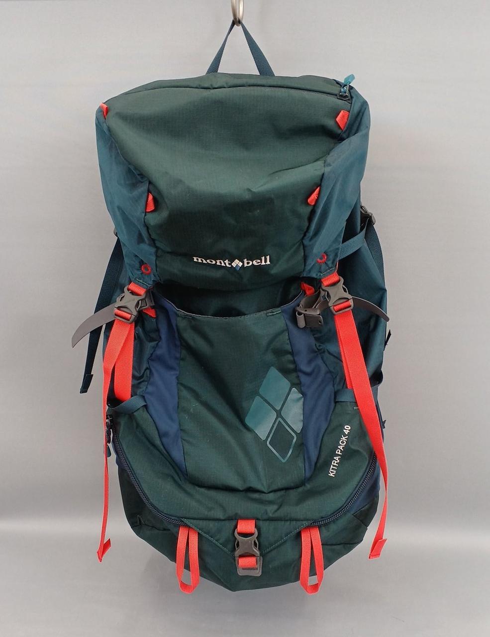 ヨゴレが所々あります。