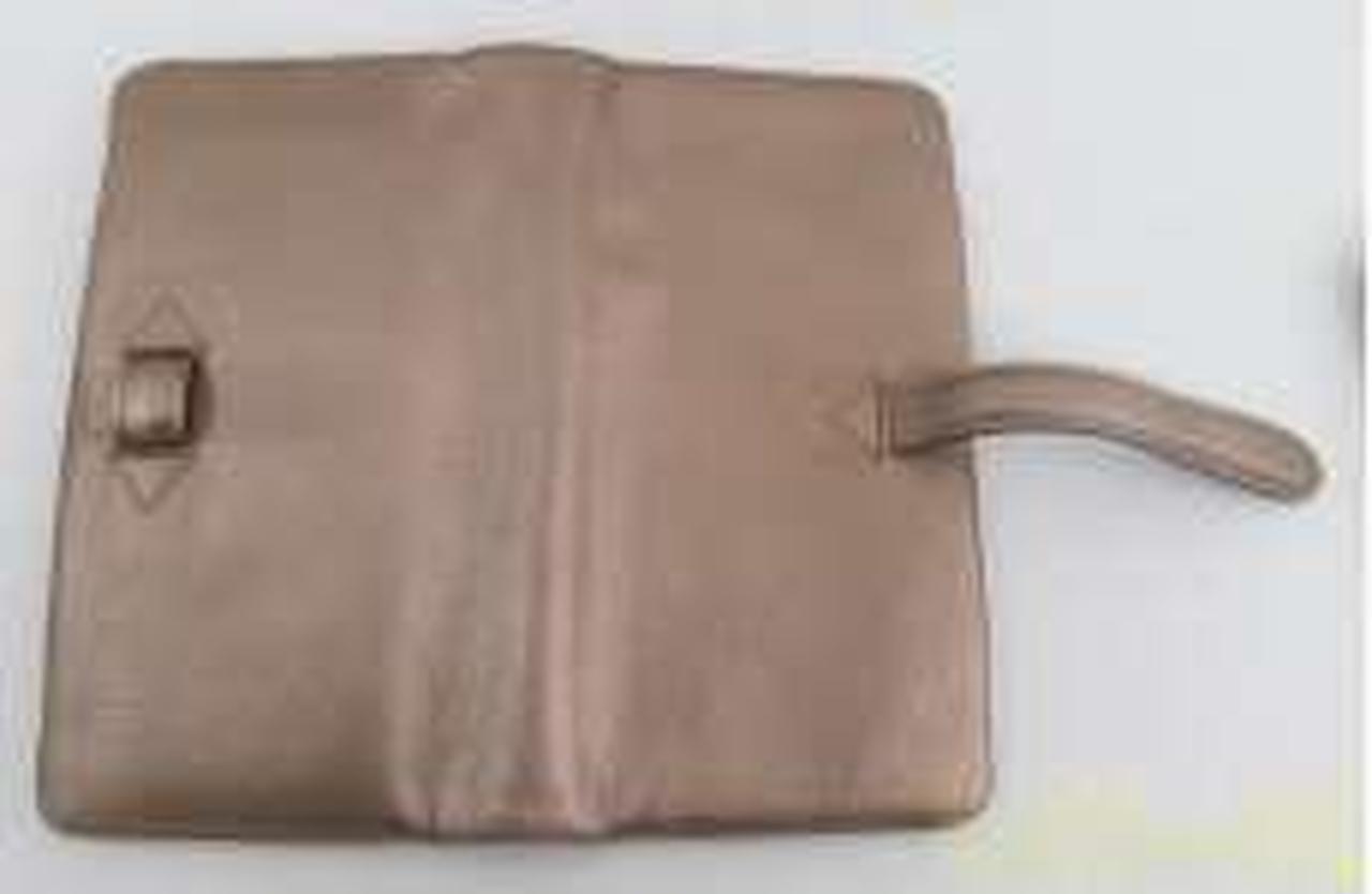 ベルト跡やや色褪せ