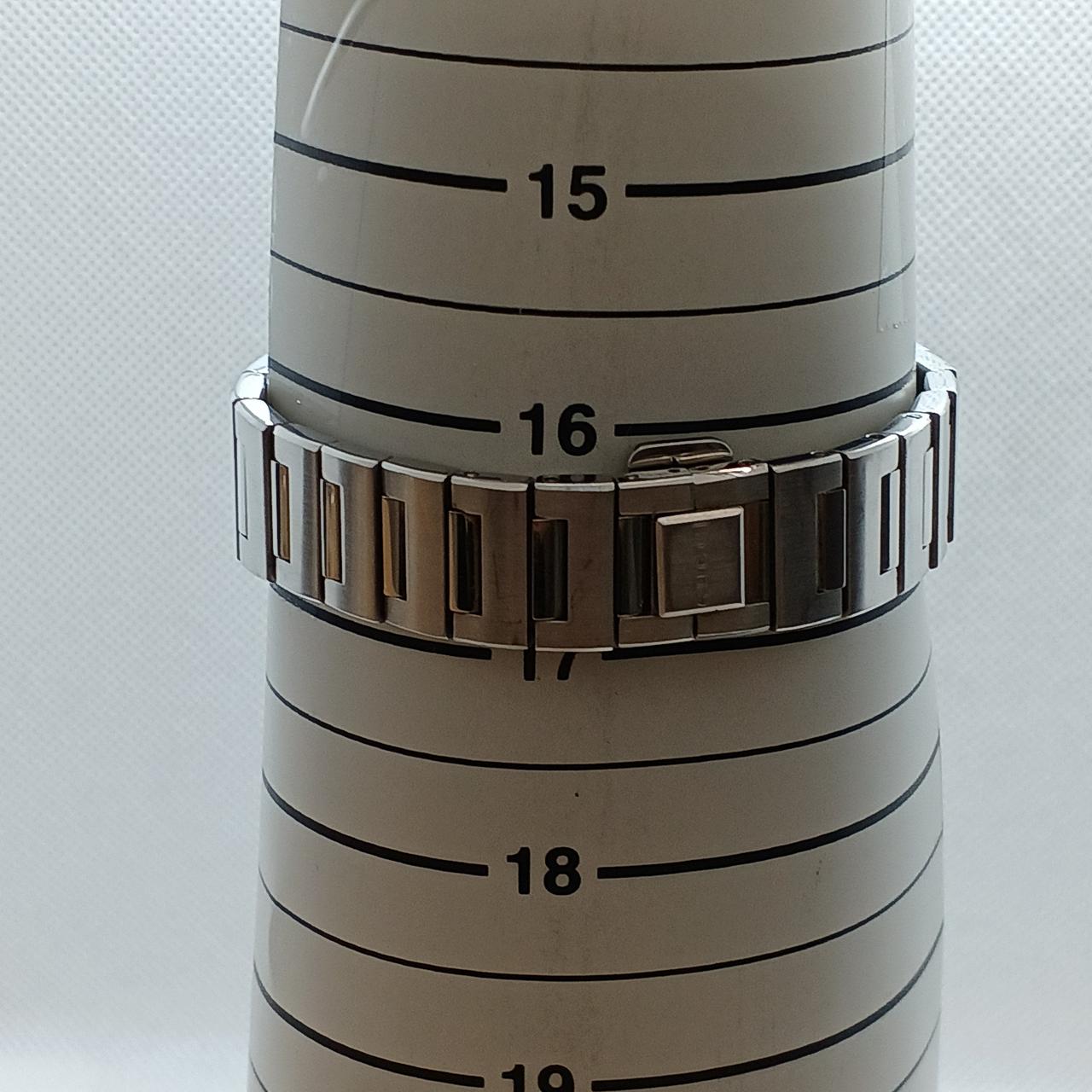 バンドサイズ約16.5cm「余り1コマ」