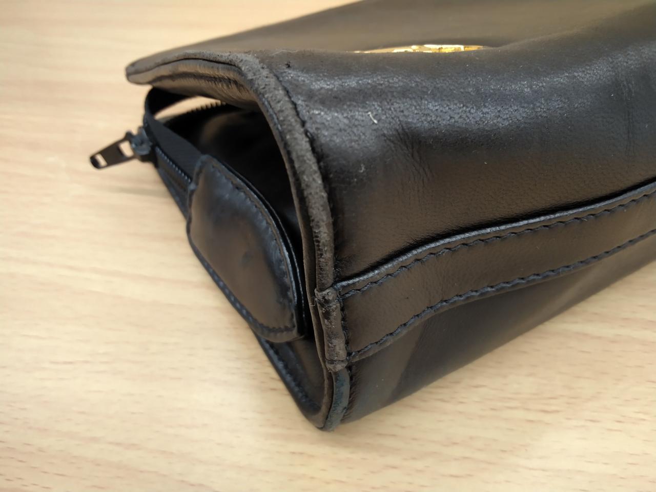 角擦れあります。