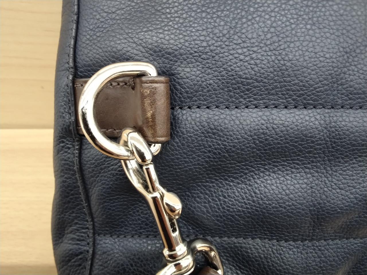 革部分擦れあります