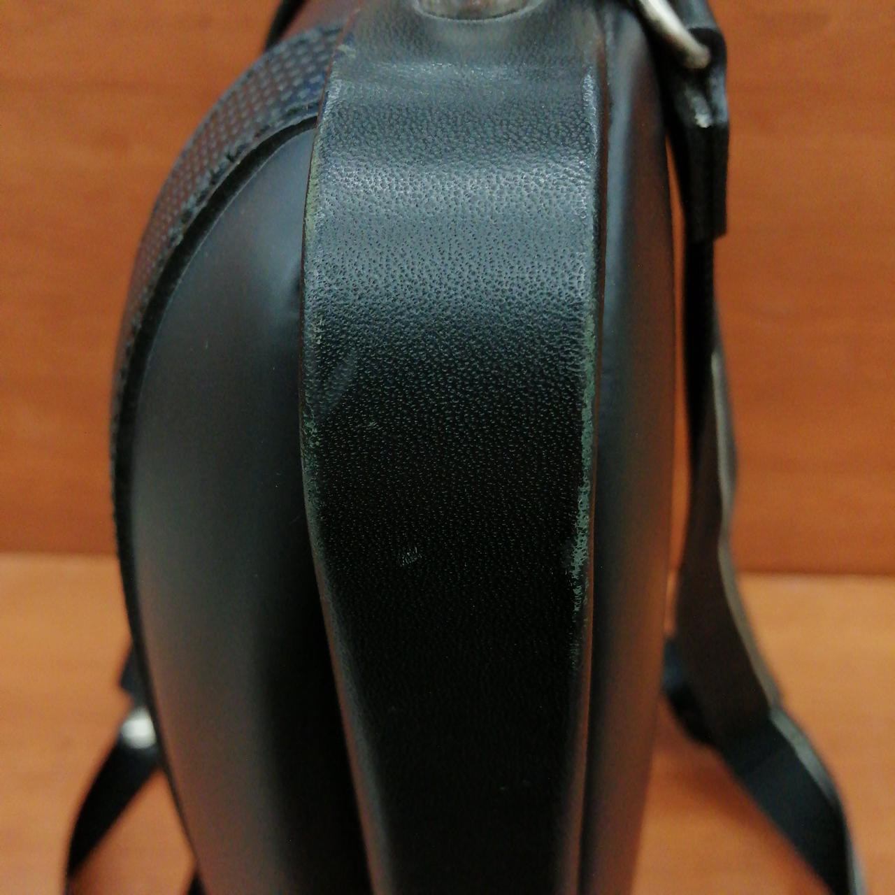 色剥げ有ります。