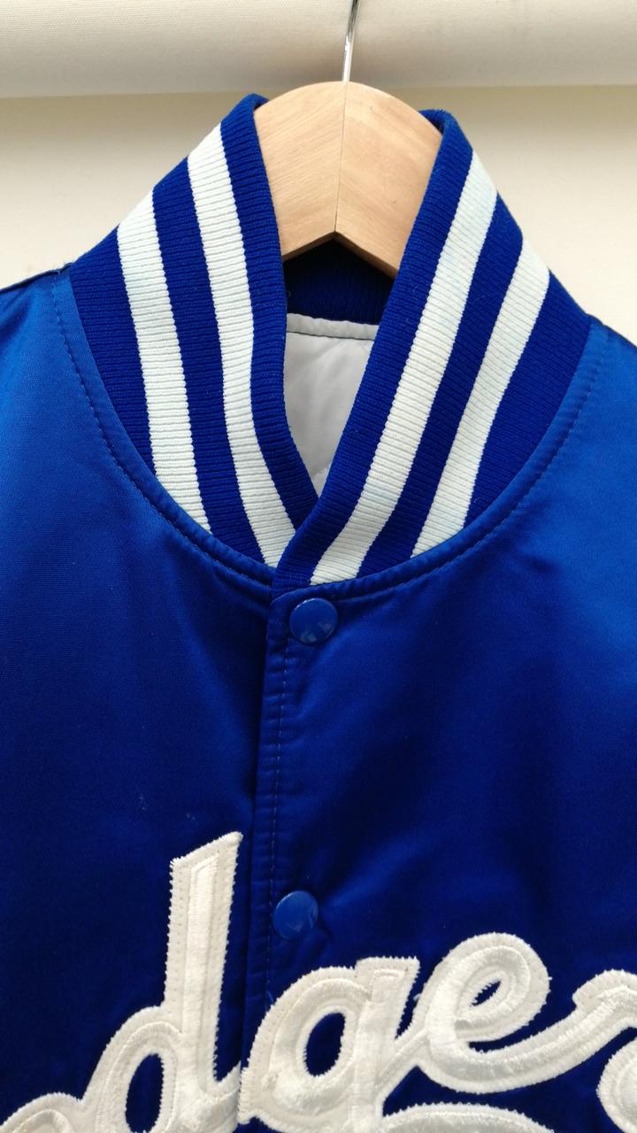 襟、袖、腰部分色落ち有り