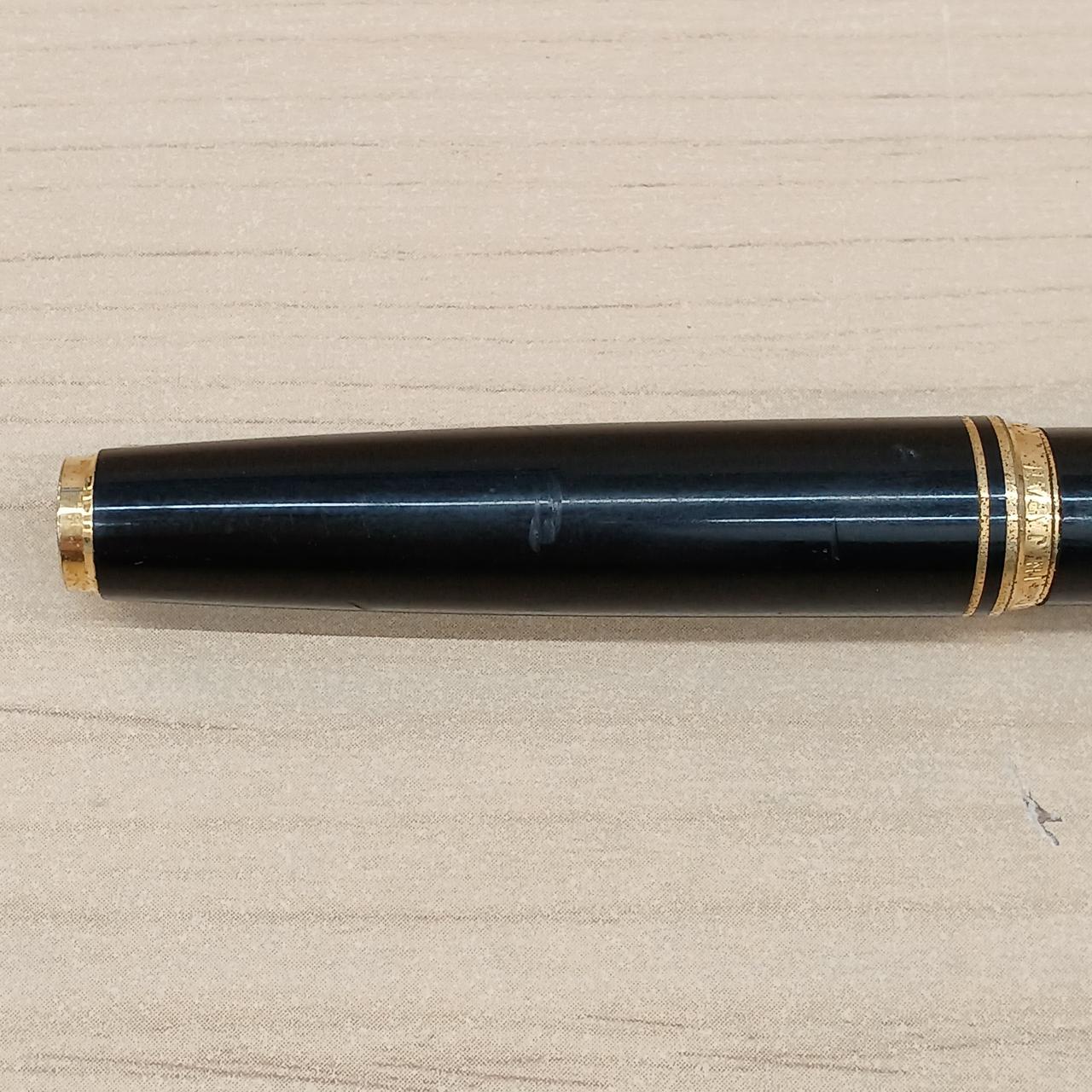 キズ・へこみ有ります。