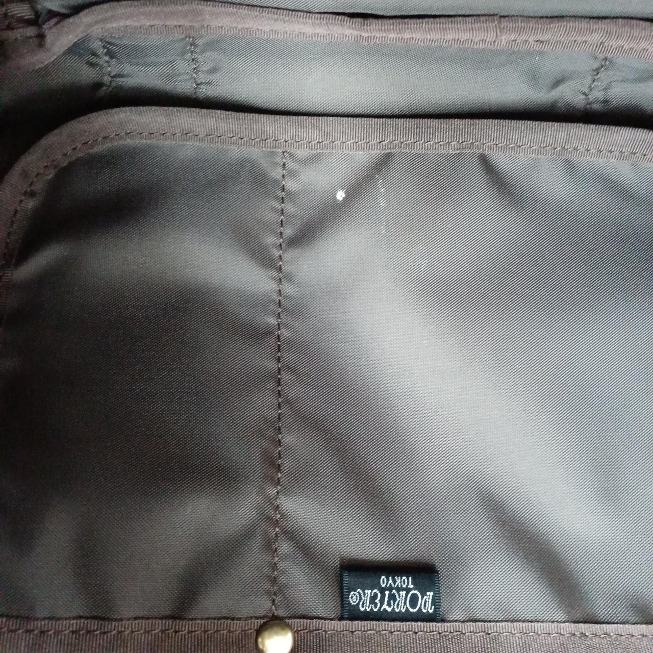 内側部分に汚れあり