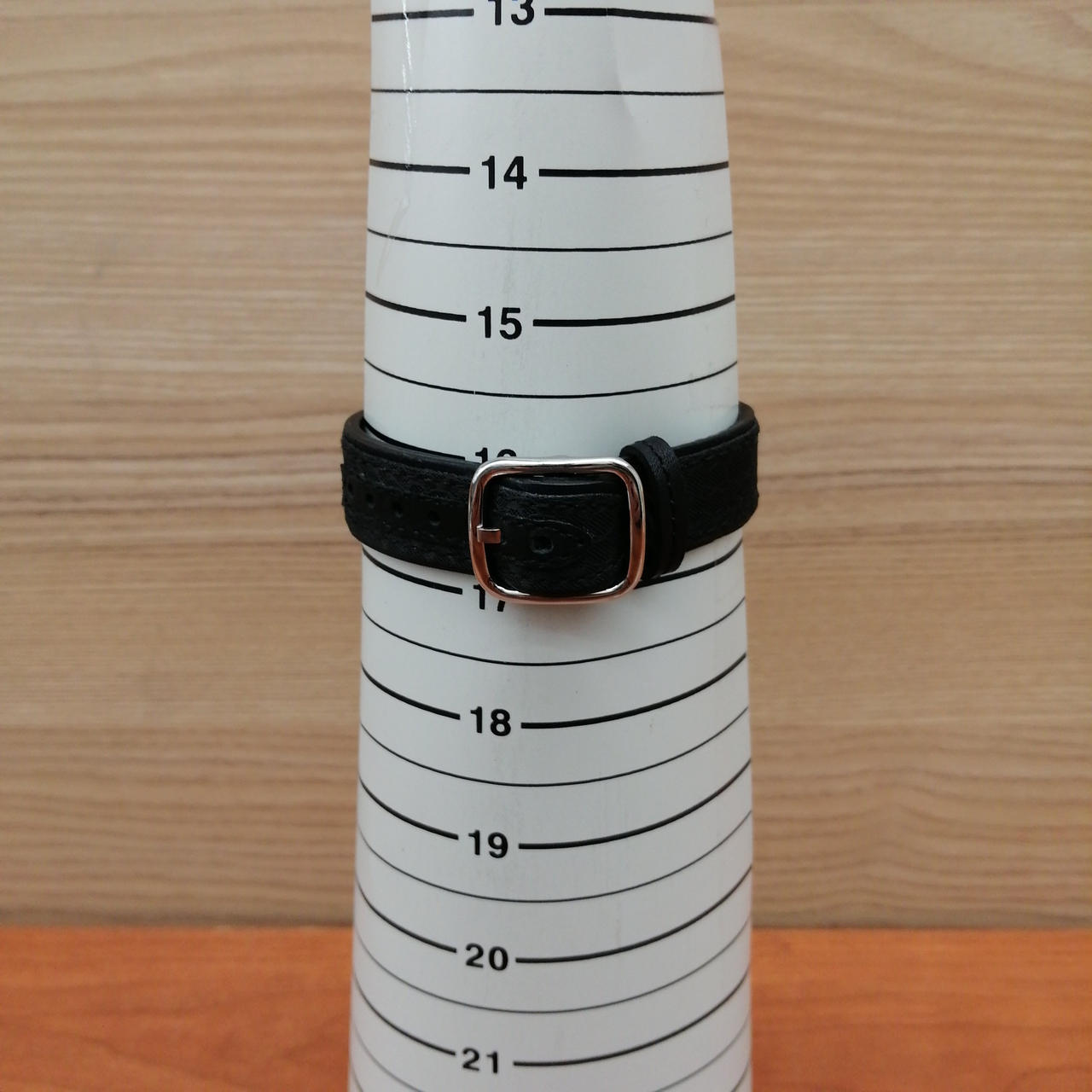 バンドサイズ約16.5cm