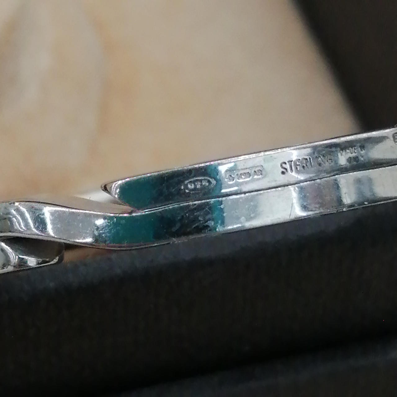 925刻印あります。