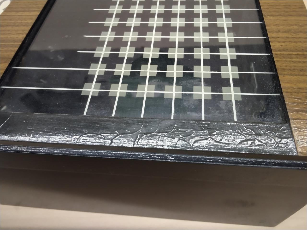 すじ状の跡有ります。