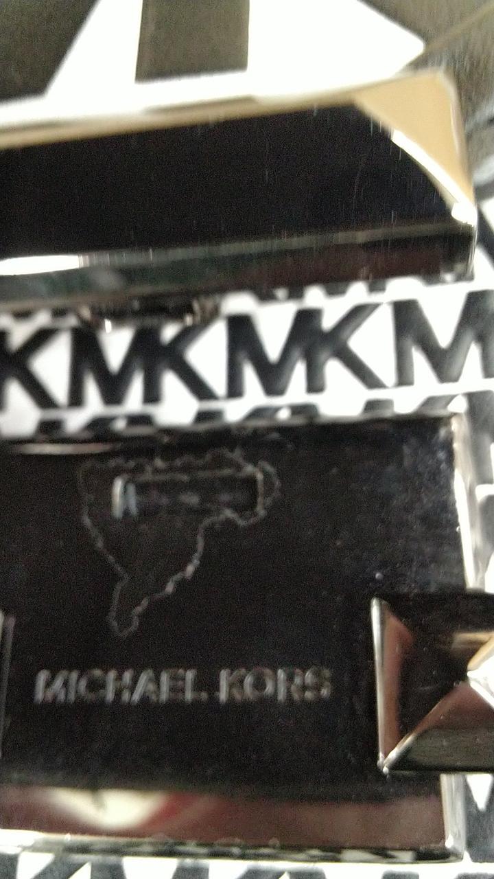 金具剥がれ有り