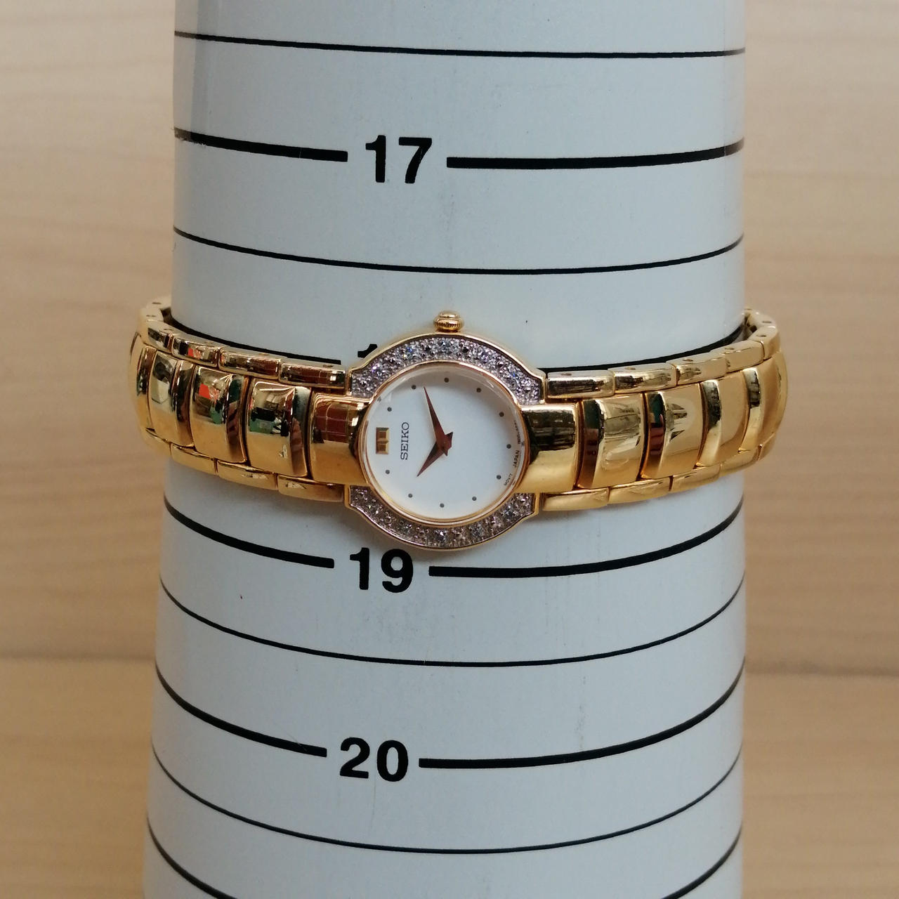 バンドサイズ　約18cm