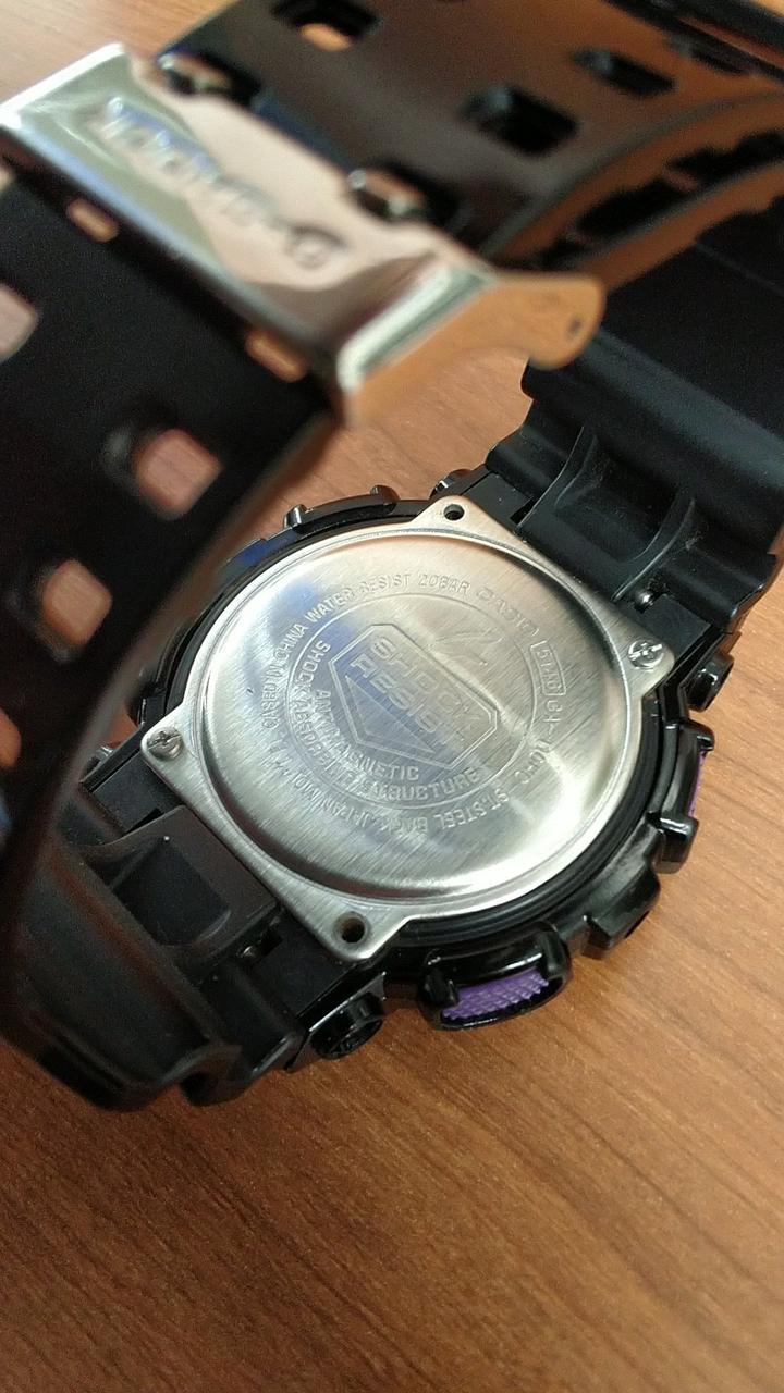 裏蓋ネジ欠品あり