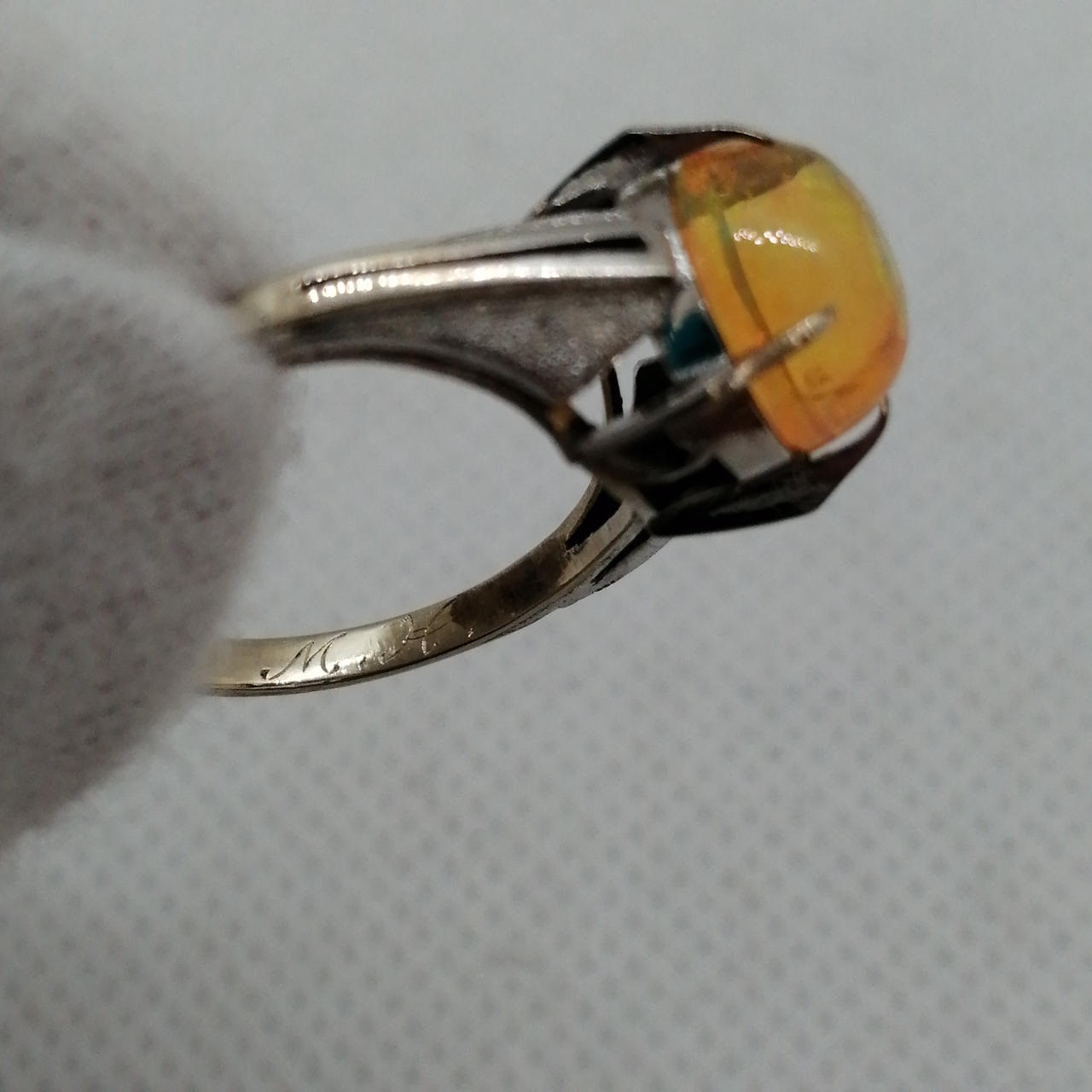 イニシャル刻印あり