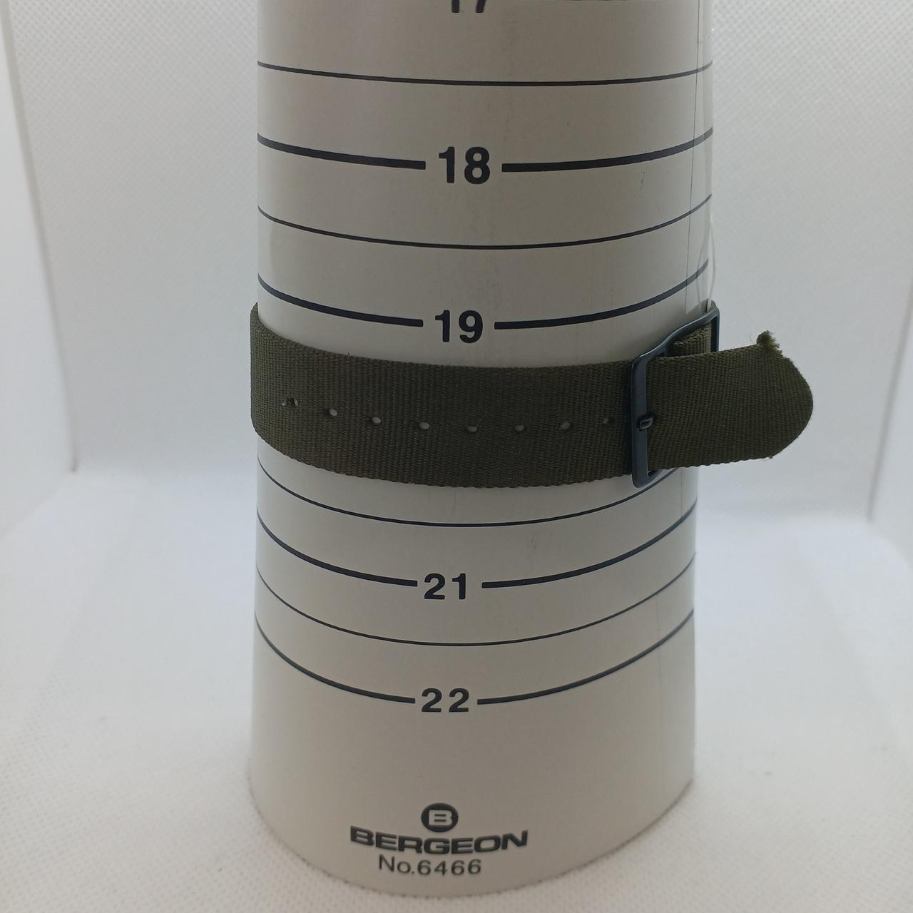 バンドサイズ最大約20cm