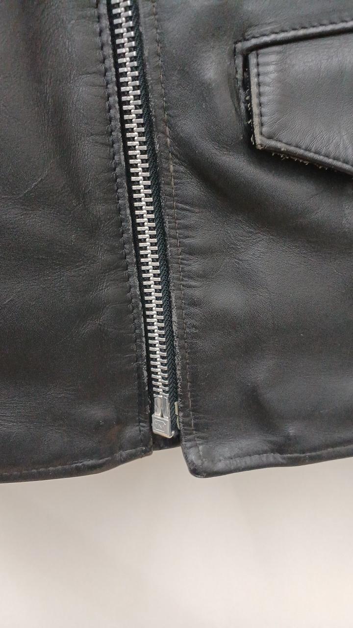 スレキズあり
