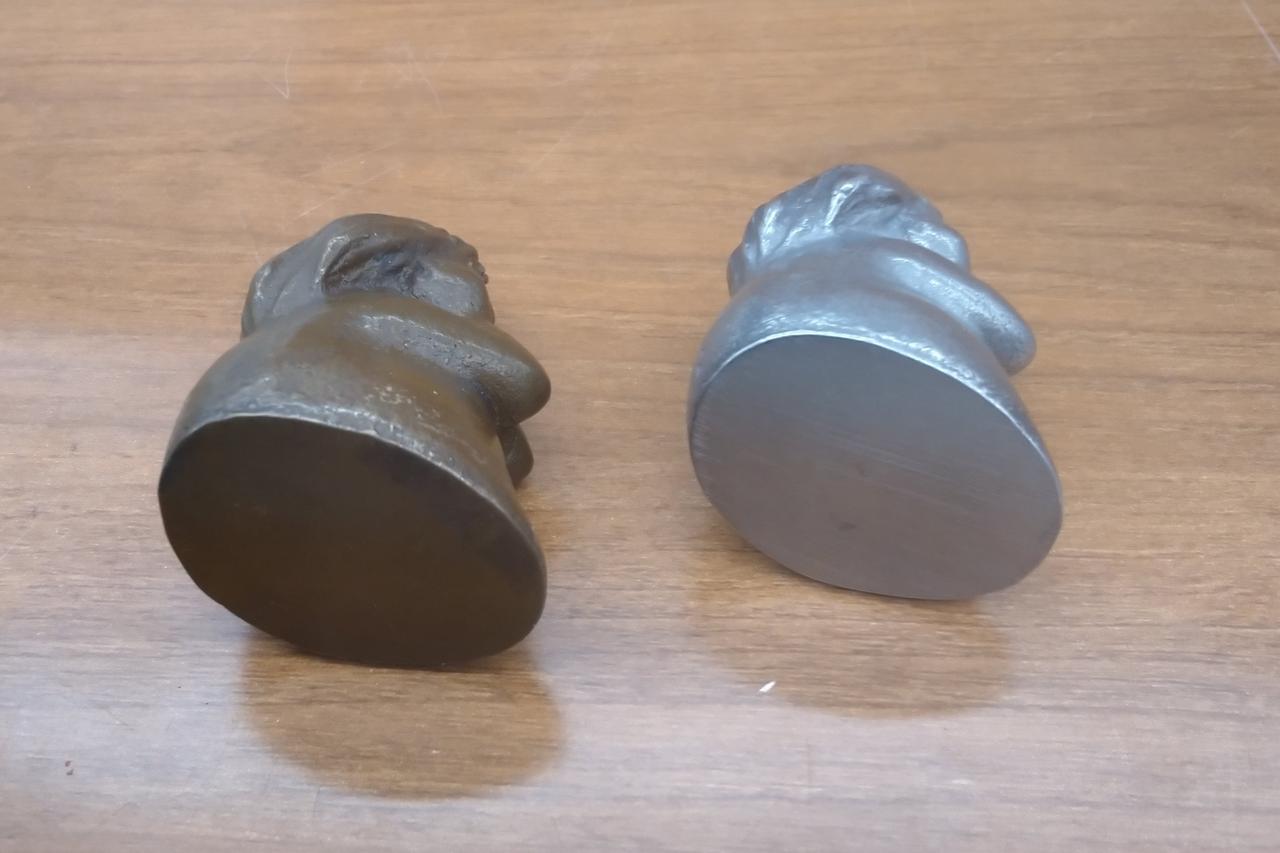 底の大きさ約3.5cm