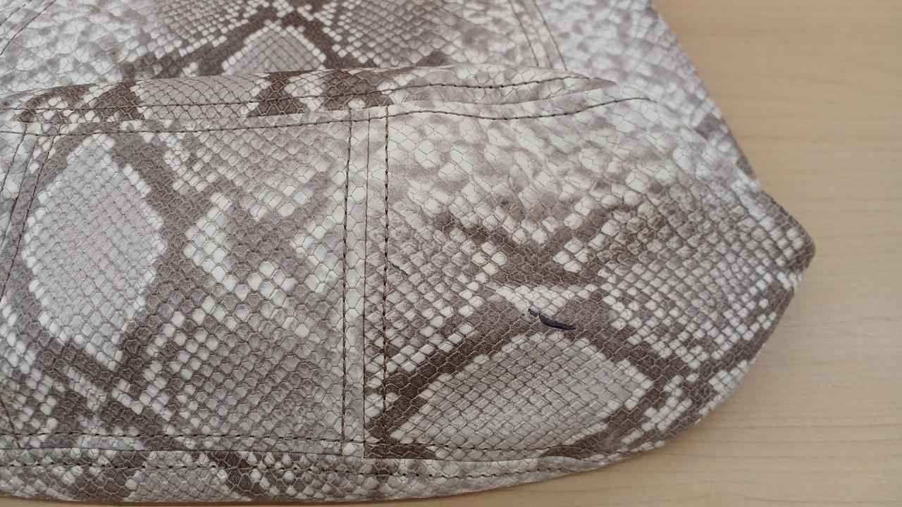 底部分に少々汚れ有り