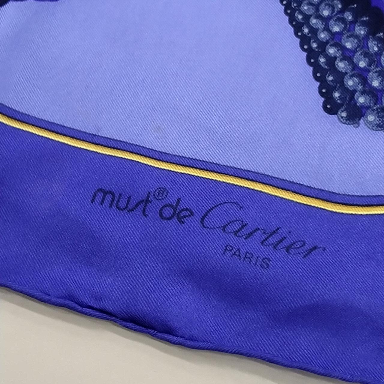 ロゴ上シミあり