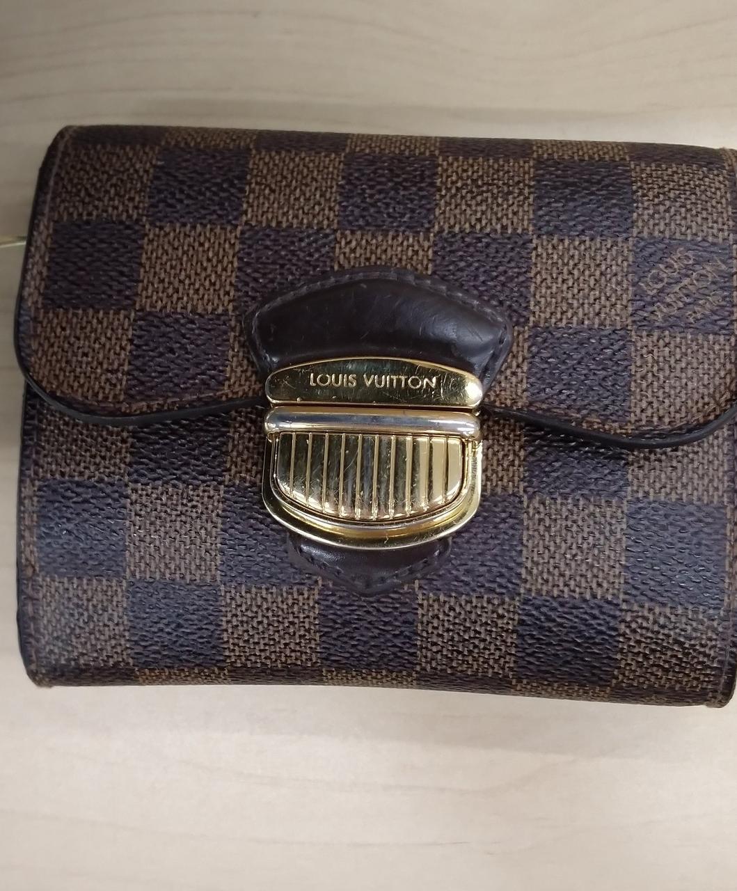 金具部分キズあります。