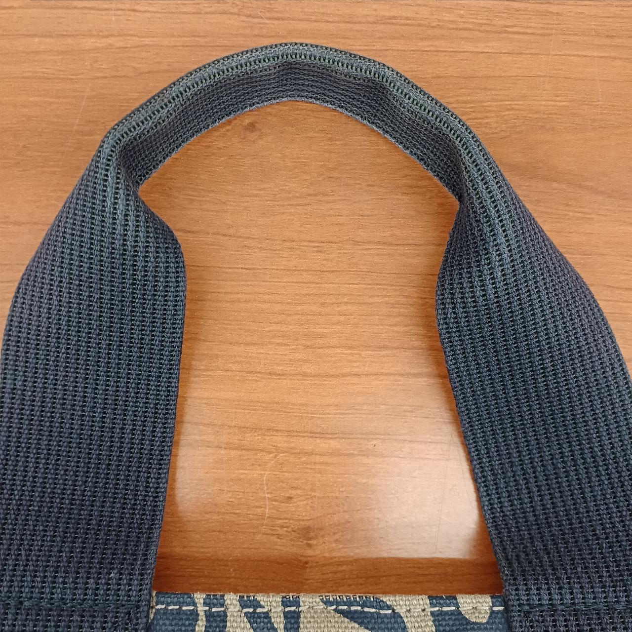 色褪せ有り