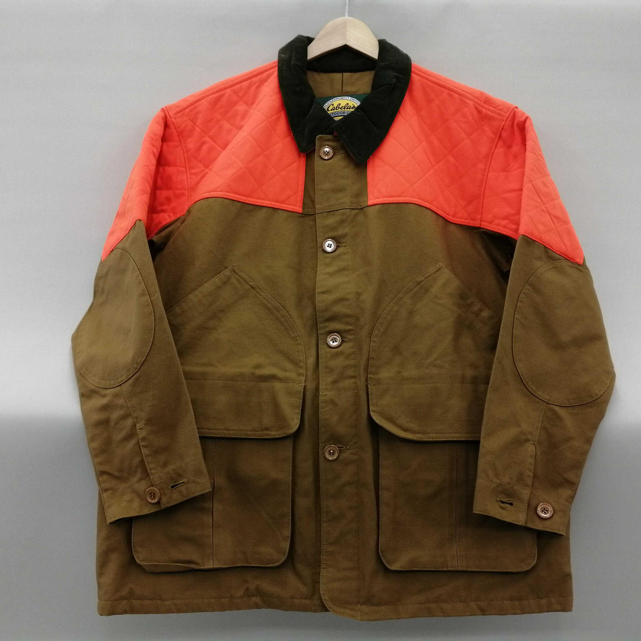 配送は折り畳んで梱包させていただきます。