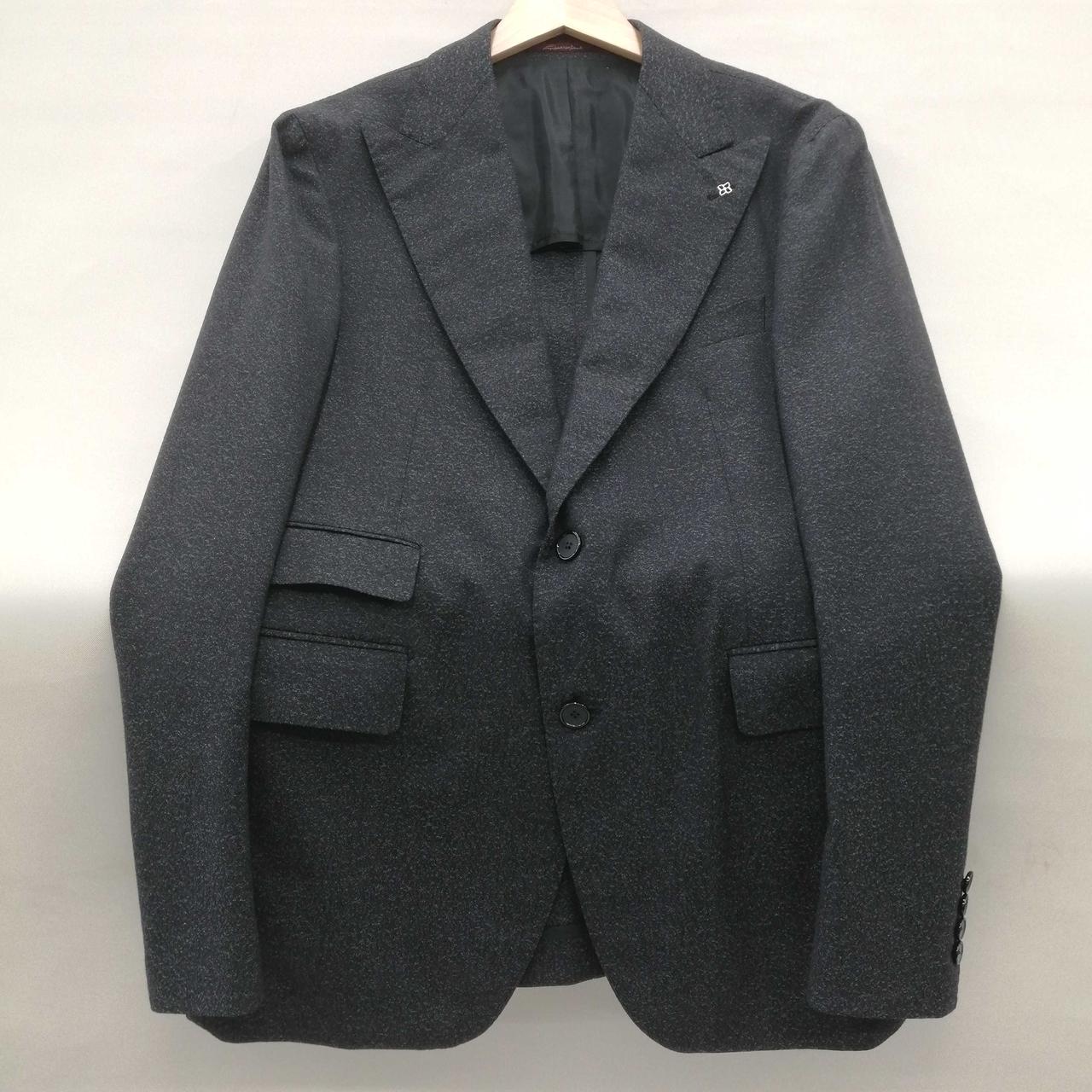 折り畳んで発送させていただきます。