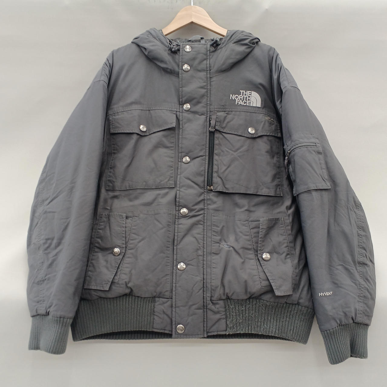 全体的にダメージあり
一部欠品あり